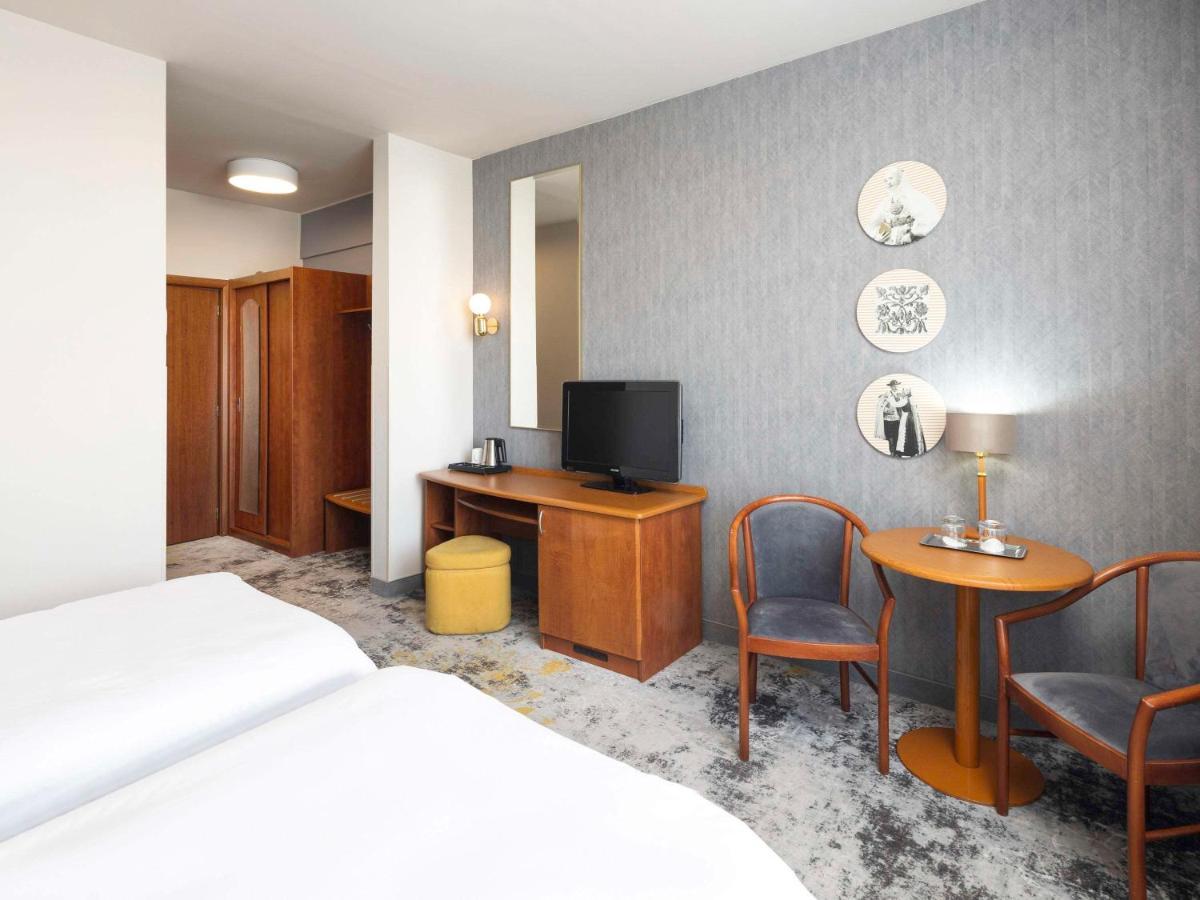 Mercure Sibiu Airport Εξωτερικό φωτογραφία
