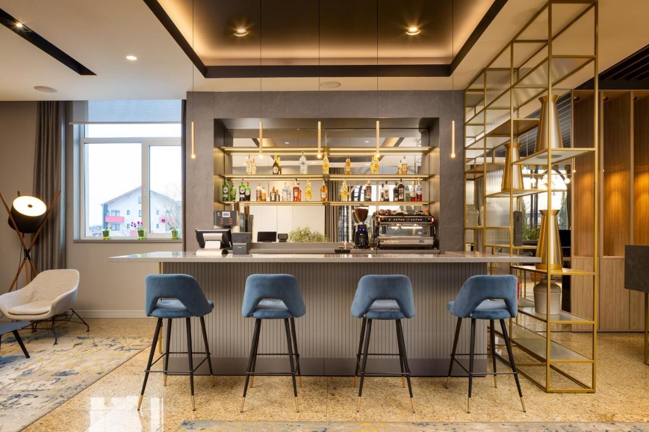 Mercure Sibiu Airport Εξωτερικό φωτογραφία