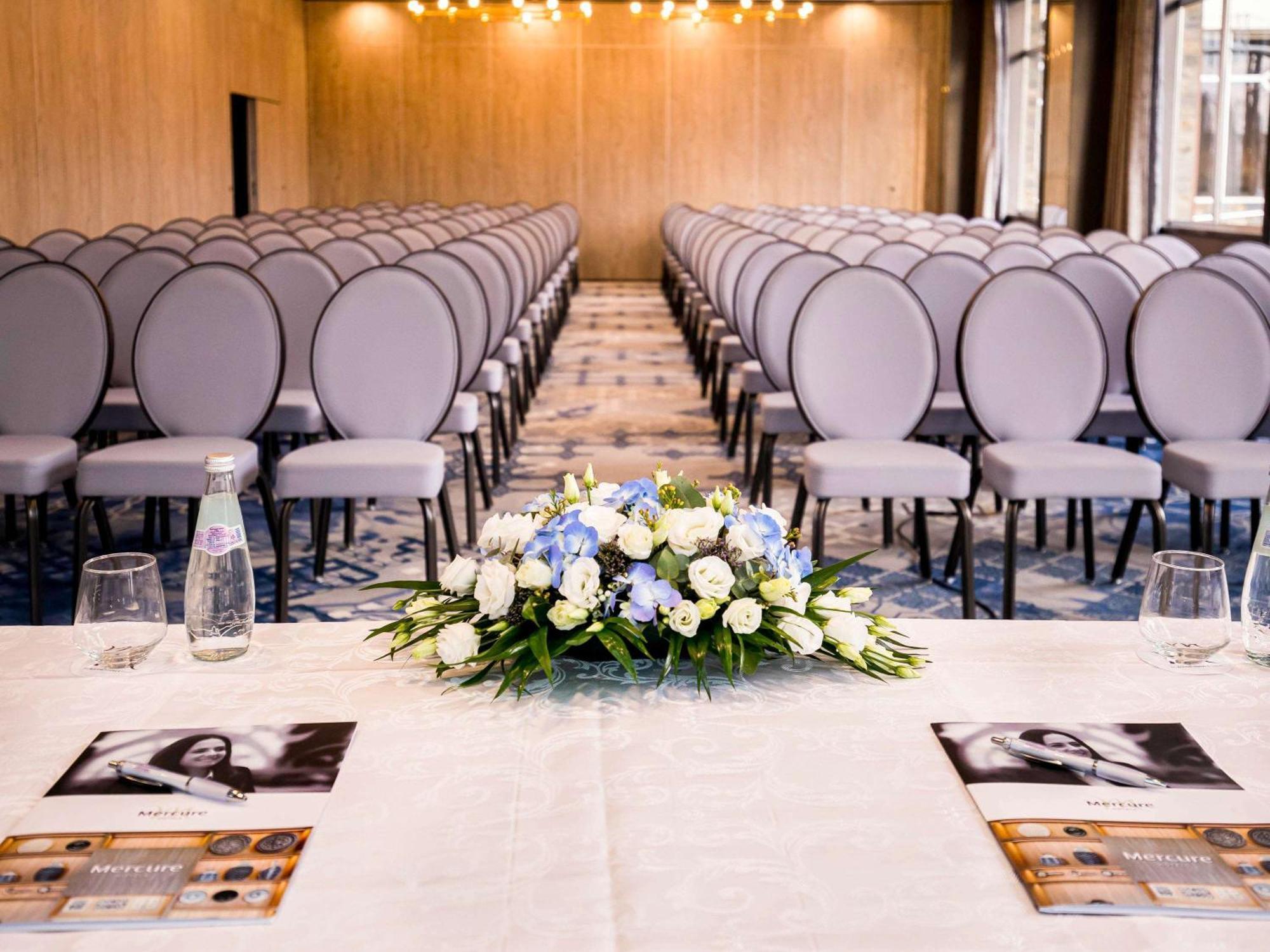 Mercure Sibiu Airport Εξωτερικό φωτογραφία